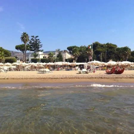 Frontemare - Viale Circe, 182 Terracina